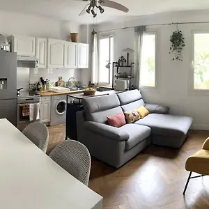 Beau T3 Proche Et Aeroport Appartement